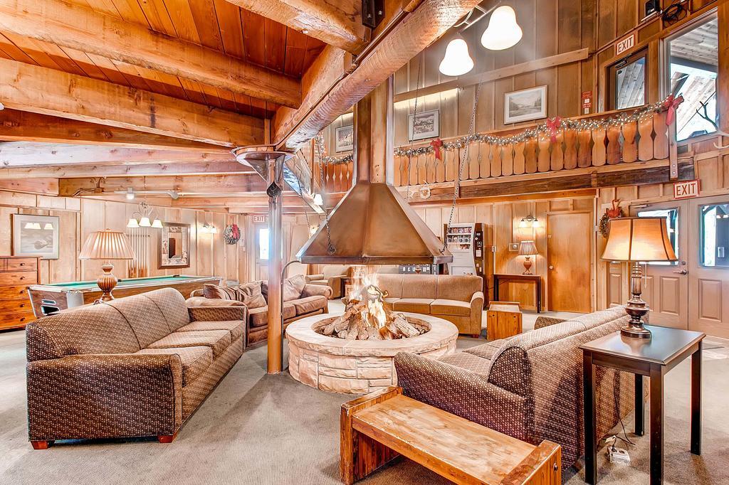 Breckenridge Park Meadows 아파트 외부 사진