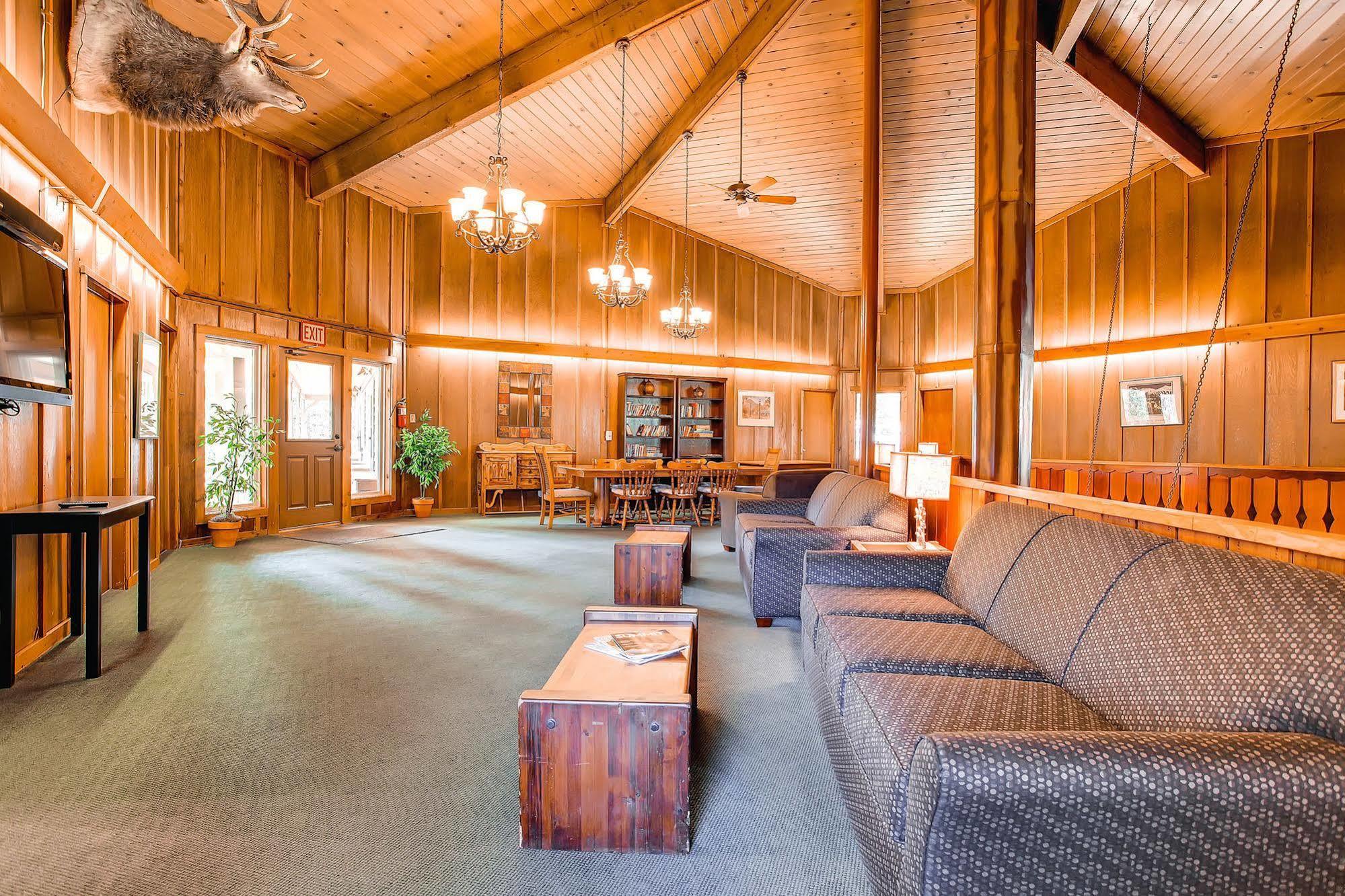 Breckenridge Park Meadows 아파트 외부 사진